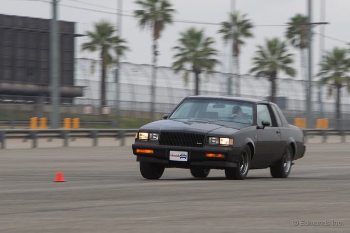 1987_buick_grand-national_actf34_fe_1115126_1600.jpg