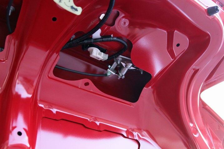 scion-frs-trunklid1.jpg