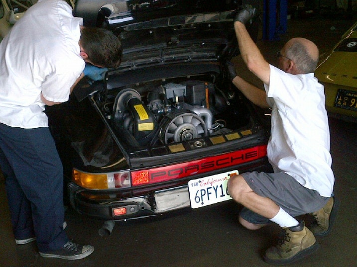 1985 Porsche 911 LongTerm Road Test New Updates