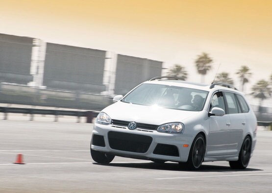 2 Front Complete Struts With Springs For 2011-2014 VW Jetta Wagon – DTA Lifetime Warranty