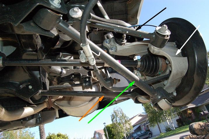 2010_crosstour_1600_sus_rr_larm_fr.jpg