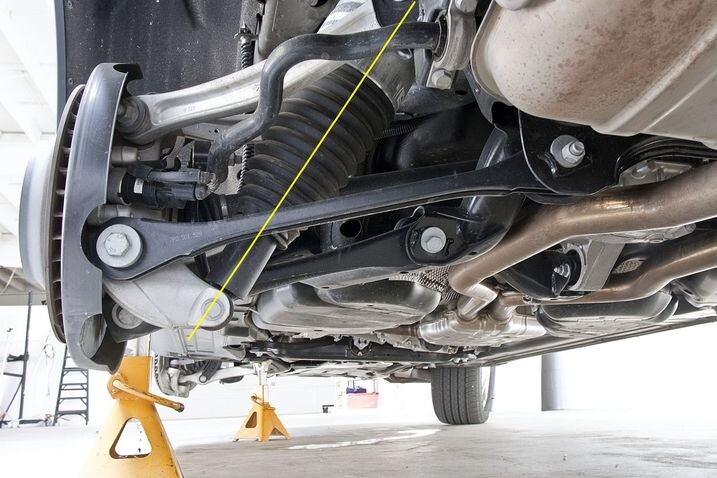 2011_cayenne_1600_porsche_sus_rr_oa_rr_low_pse.jpg